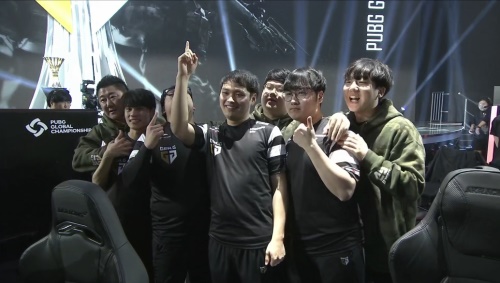 EWC官方发布沙特杯预热海报：冠军争夺战将于7月4日打响